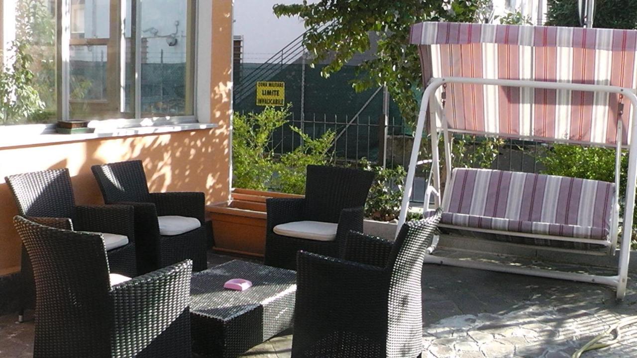 Hotel Villa Lorena Rimini Zewnętrze zdjęcie
