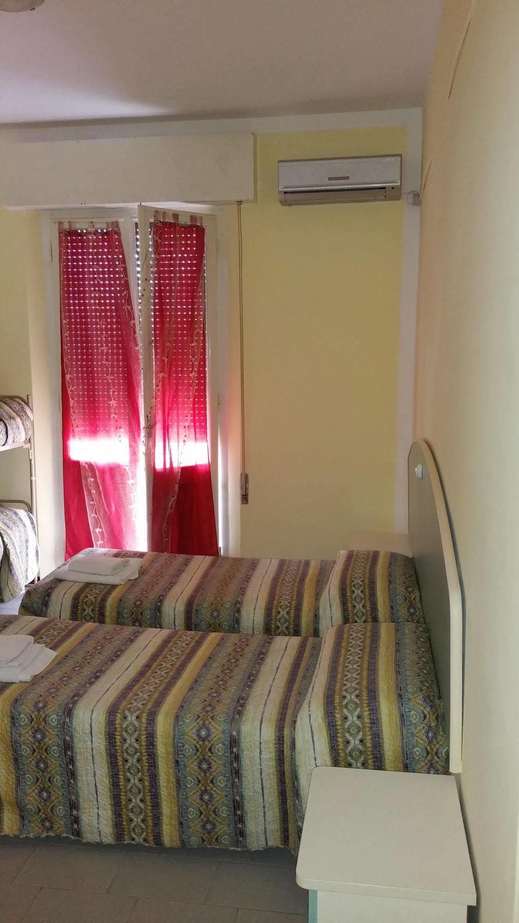 Hotel Villa Lorena Rimini Zewnętrze zdjęcie