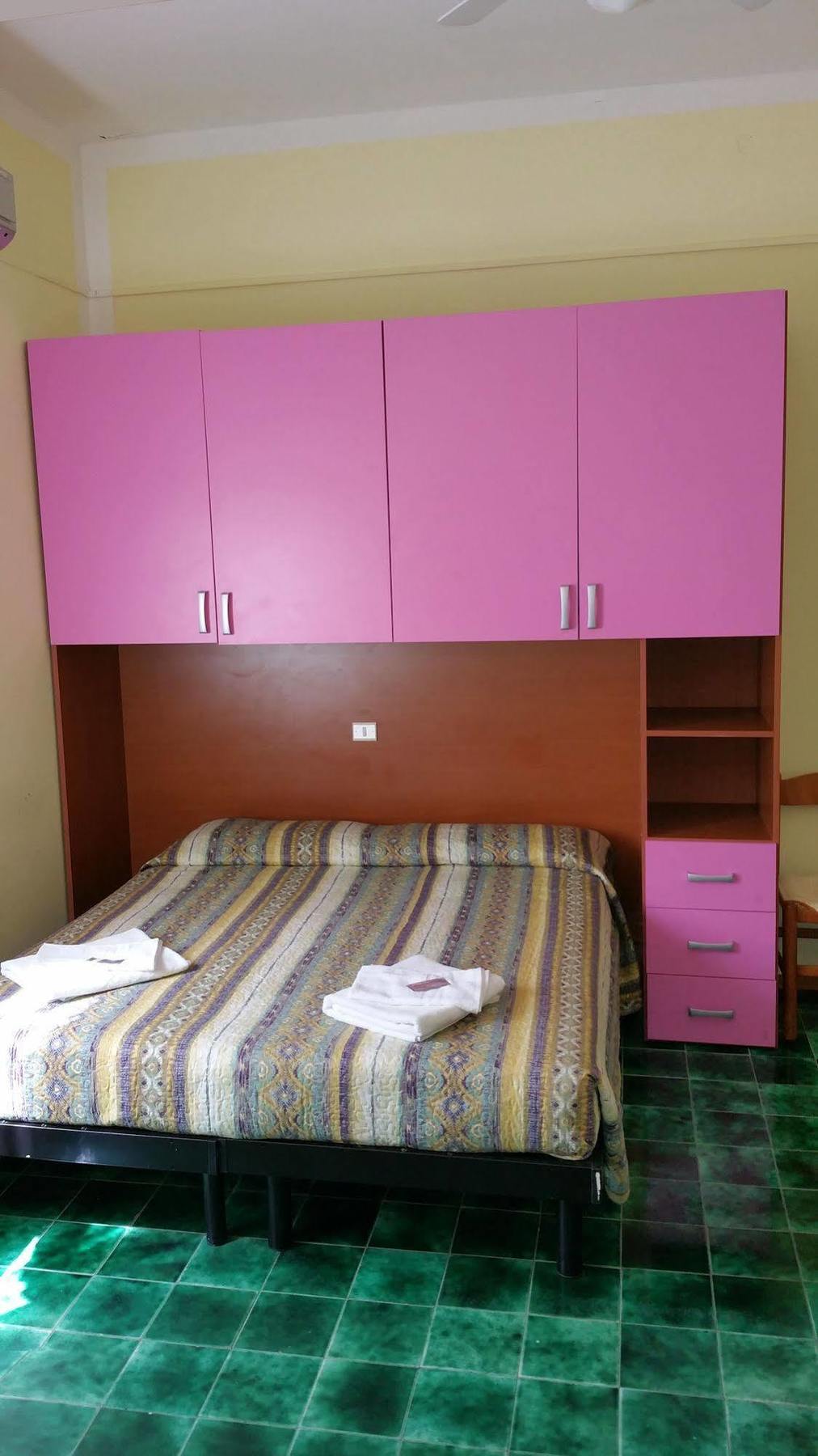 Hotel Villa Lorena Rimini Zewnętrze zdjęcie